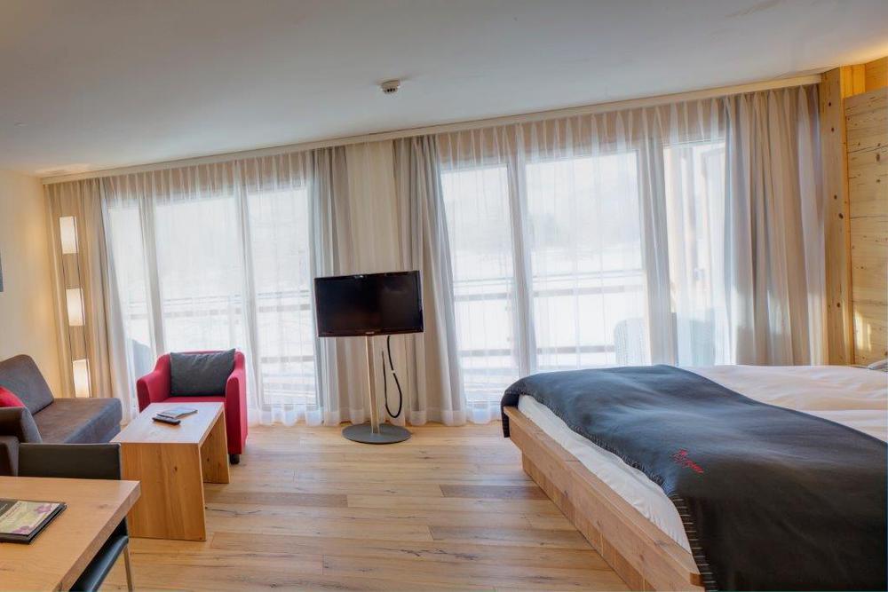 Hotel Royal Riederalp Bilik gambar